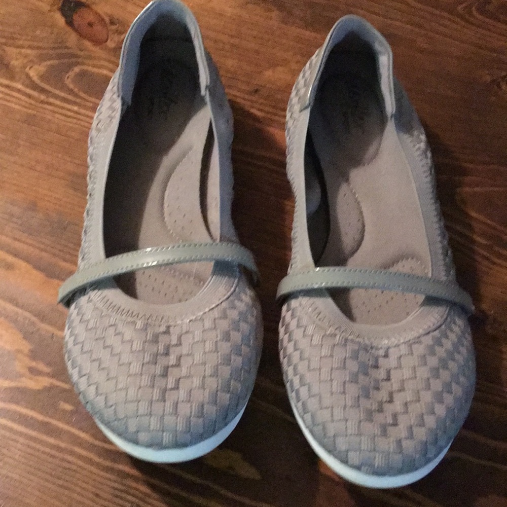 Dexflex Sport Mary Janes size 9 1/2